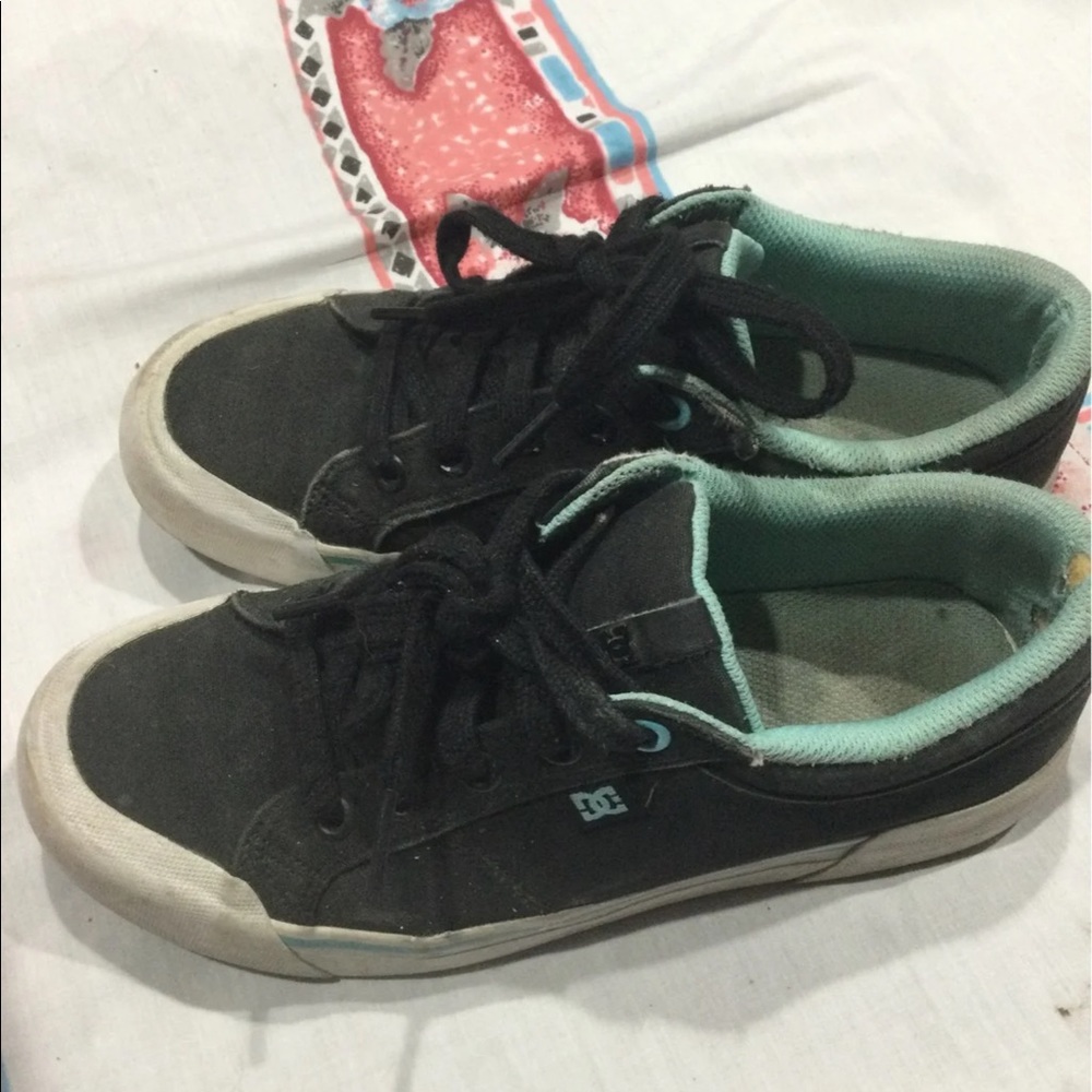 DC shoes